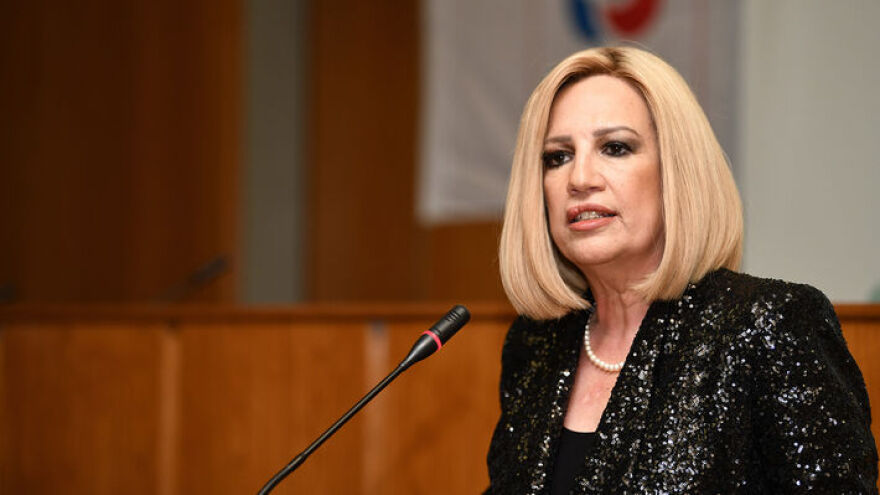 ΠΑΣΟΚ, το κόμμα - φαινόμενο που άλλαξε την Ελλάδα έγινε 50 χρόνων: H άνοδος, η πτώση και το άδηλο αύριο