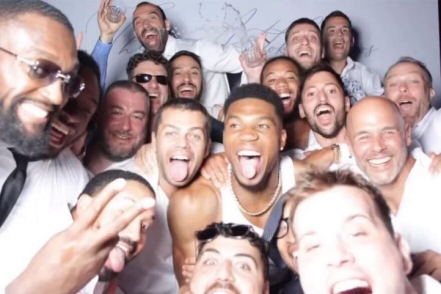 Γιάννης Αντετοκούνμπο: Οι πρώτες φωτογραφίες από το πάρτι του γάμου 