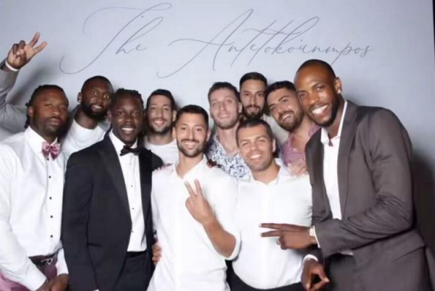 Γιάννης Αντετοκούνμπο: Οι πρώτες φωτογραφίες από το πάρτι του γάμου 