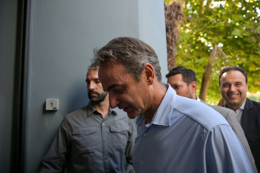 Κυριάκος Μητσοτάκης: Από το νέο γραφείο Κτηματογράφησης Λάρισας ξεκίνησε η επίσκεψη του πρωθυπουργού στην Θεσσαλία