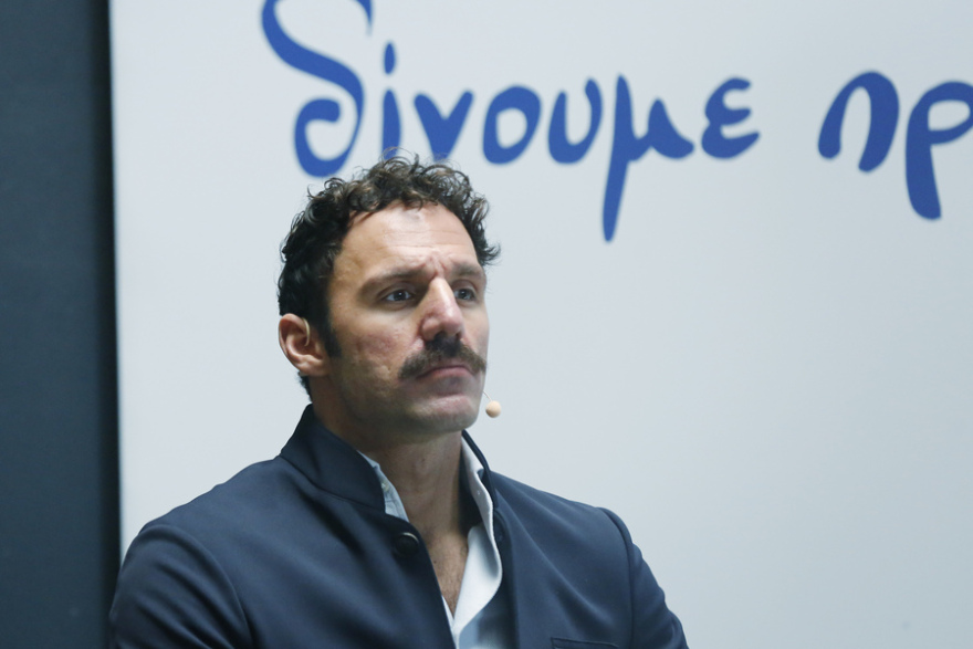 Τσαπατάκης: Το life story του Παραολυμπιονίκη - Το ατύχημα, η αγάπη για το νερό και το όνειρο να γίνει βατραχάνθρωπος 