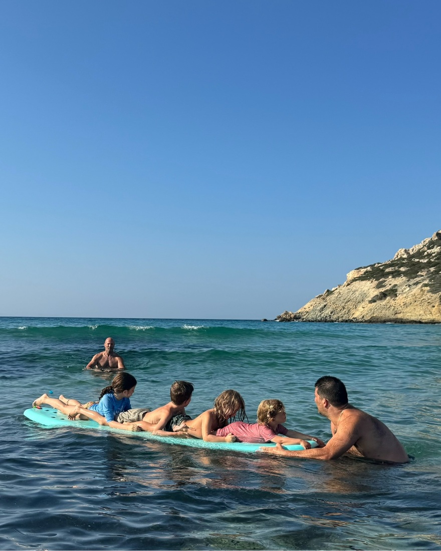 Τζέισον Στέιθαμ - Ρόζι Χάντινγκτον: Αποθεώνουν την Αντίπαρο στο Instagram