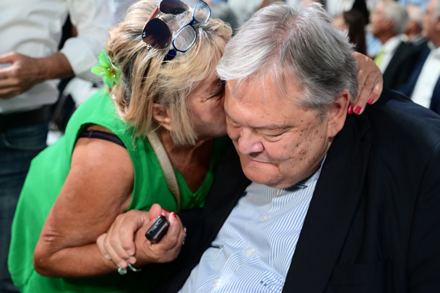 50 χρόνια ΠΑΣΟΚ, η εκδήλωση στο Ζάππειο: Έχουμε ευκαιρία να πρωταγωνιστήσουμε, είπε ο Σημίτης - Δείτε βίντεο