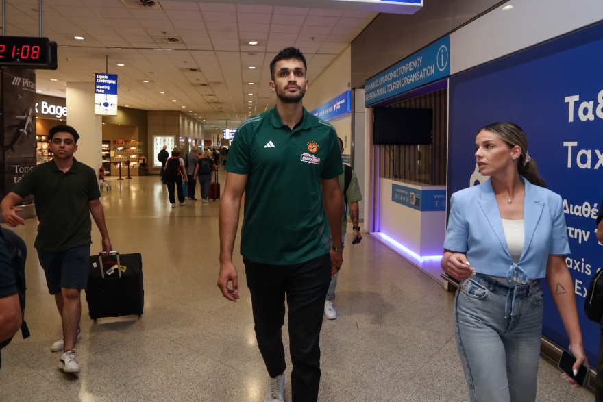 Παναθηναϊκός: Στην Αθήνα ο Γιουρτσεβέν - Δείτε βίντεο,  φωτογραφίες