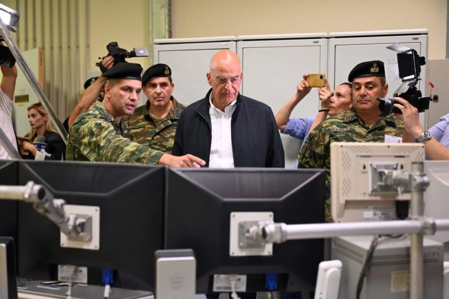 Δένδιας: Ύψιστη πολιτική υποχρέωση η αμυντική θωράκιση του Έβρου