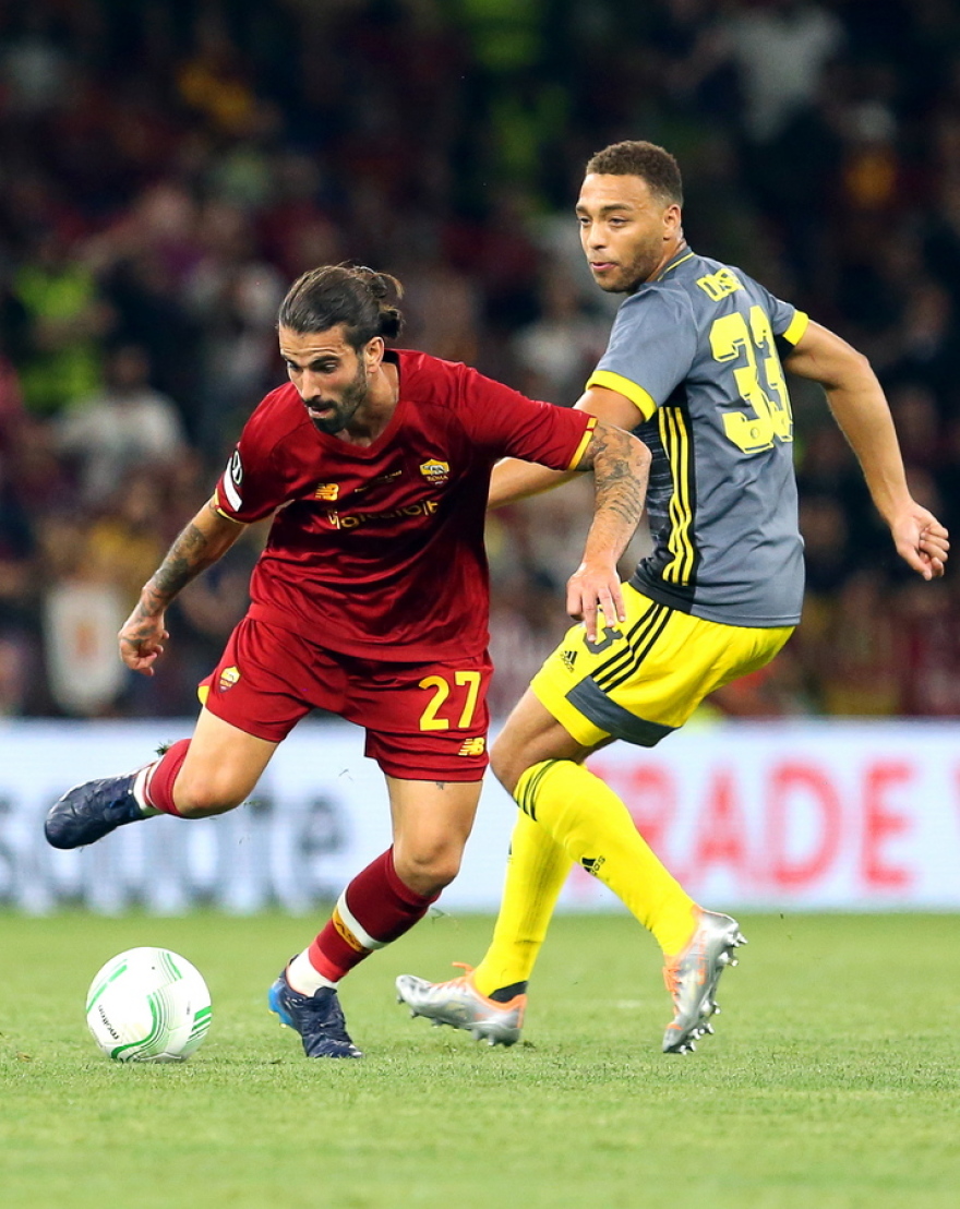 Ολυμπιακός: Ανακοίνωσε τον Σέρτζιο Ολιβέιρα 