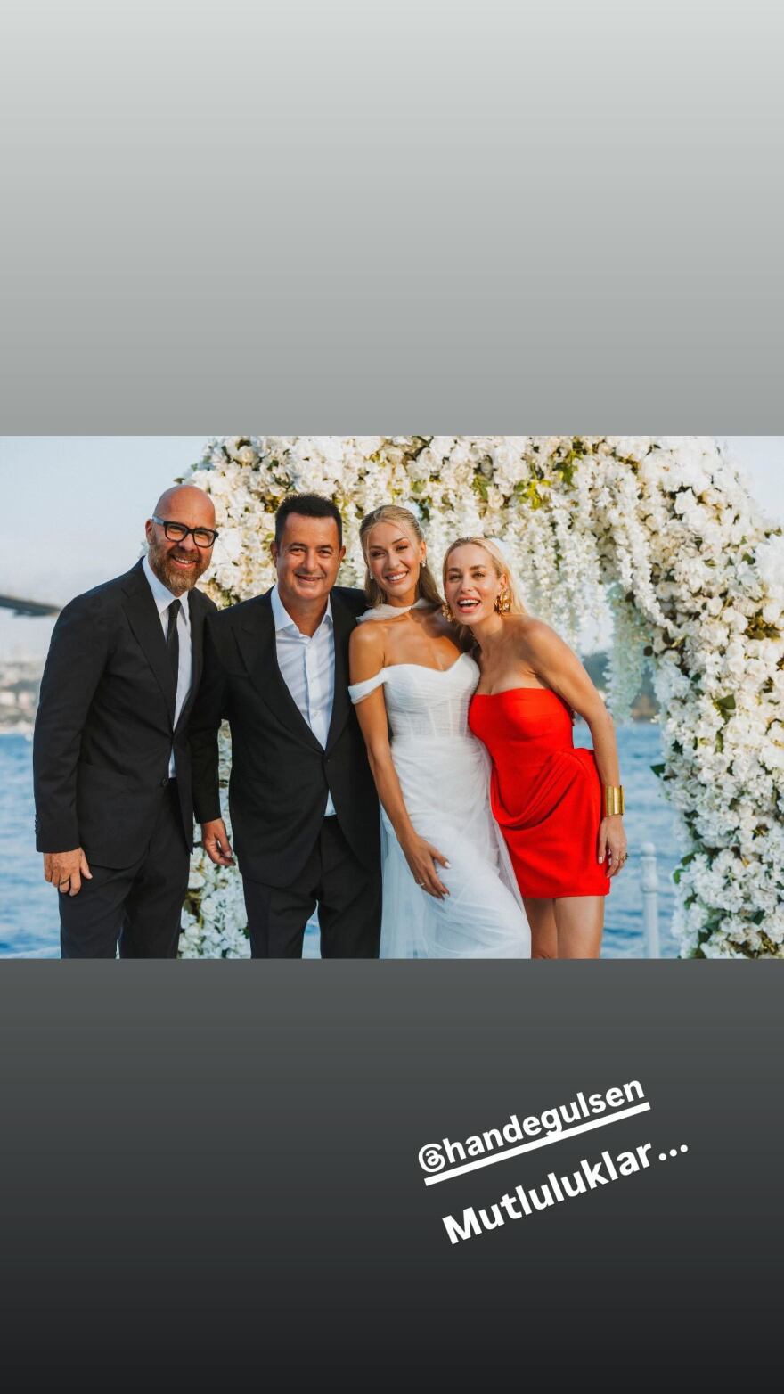 Ατζούν Ιλιτζαλί: Ο Γιώργος Λιανός πήγε με τη σύντροφό του στον γάμο του