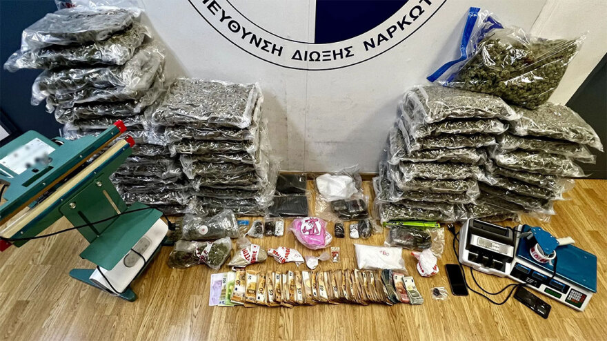 Σε Αθήνα και Αγία Παρασκευή εντοπίστηκε η ροζ κοκαΐνη - Δείτε φωτογραφίες