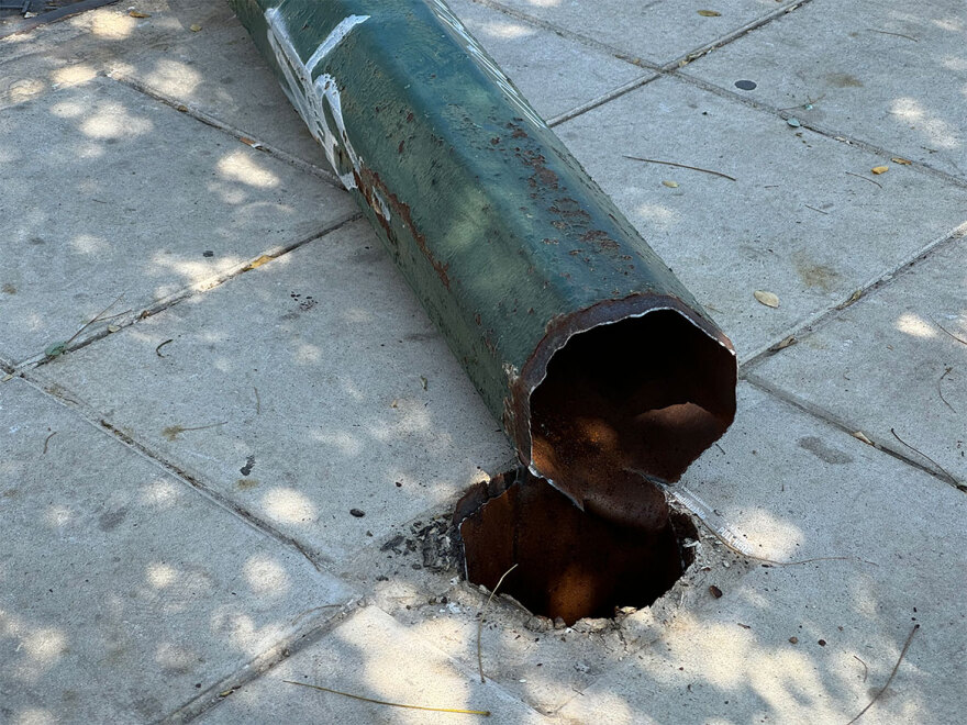 Νέα Φιλαδέλφεια: Τρόλεϊ έριξε κολώνα και τραυματίστηκε 14χρονη