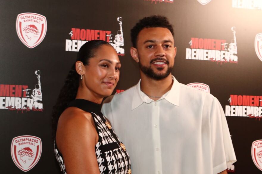 Πρίντεζης: Όλη η «ερυθρόλευκη» οικογένεια και ο κόσμος του μπάσκετ στο λαμπερό «Gala» - Δείτε φωτογραφίες