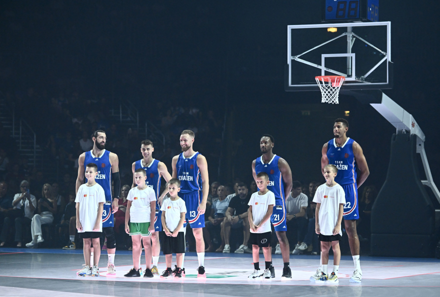 Πέτροβιτς: Συγκίνηση και λάμψη αστέρων του παρελθόντος στο φιλικό στη μνήμη του - Στο Ζάγκρεμπ και ο Γκάλης - Βίντεο, φωτογραφίες 