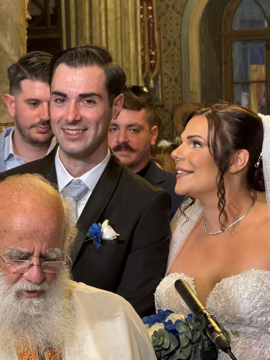 Παντρεύτηκε η Ειρήνη Μελισσαροπούλου στο Μανταμάδο Λέσβου