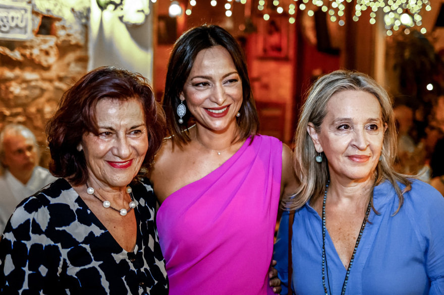 Ευκλείδης Τσακαλώτος: Νέες φωτογραφίες από τη γιορτή για το σύμφωνο συμβίωσης με την Όλγα Νάσση