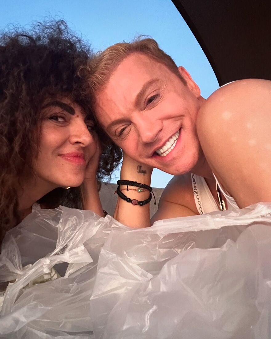 Μαρία Σολωμού: Περιγράφει την αγάπη της για τη Σαντορίνη μέσα από ένα φωτογραφικό άλμπουμ