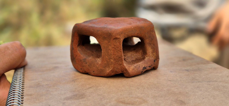 Φωτογραφίες: Σπάνια ευρήματα στη νεολιθική θέση «Βοτανικός Κήπος», στη Λίμνη Πλαστήρα 