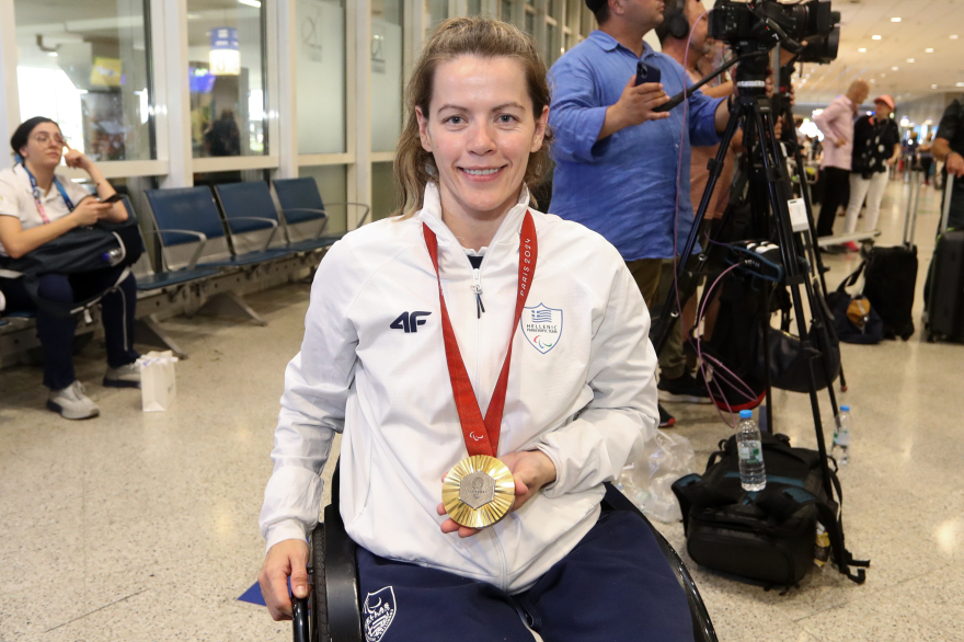 Παραολυμπιακοί Αγώνες 2024: Με χαμόγελα αλλά και 13 μετάλλια επέστρεψε η ελληνική αποστολή - Βίντεο, φωτογραφίες 
