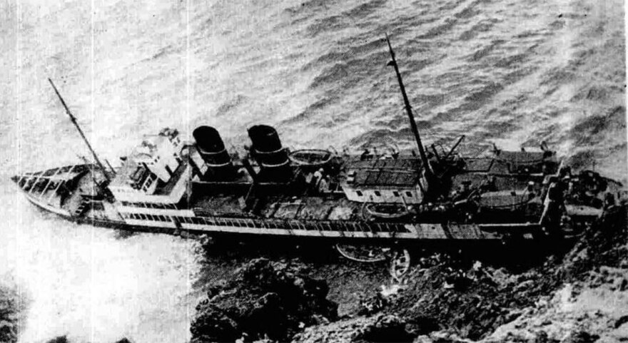 Άγνωστες εικόνες από το ναυάγιο της Φαλκονέρας - Η ιστορία του ατμόπλοιου Αδρίας που βυθίστηκε το 1951