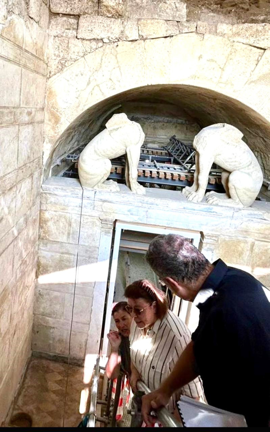 Τύμβος Καστά - Αμφίπολη: Προχωρούν οι εργασίες - Στόχος να δοθεί στο κοινό του 2027, λέει η Μενδώνη