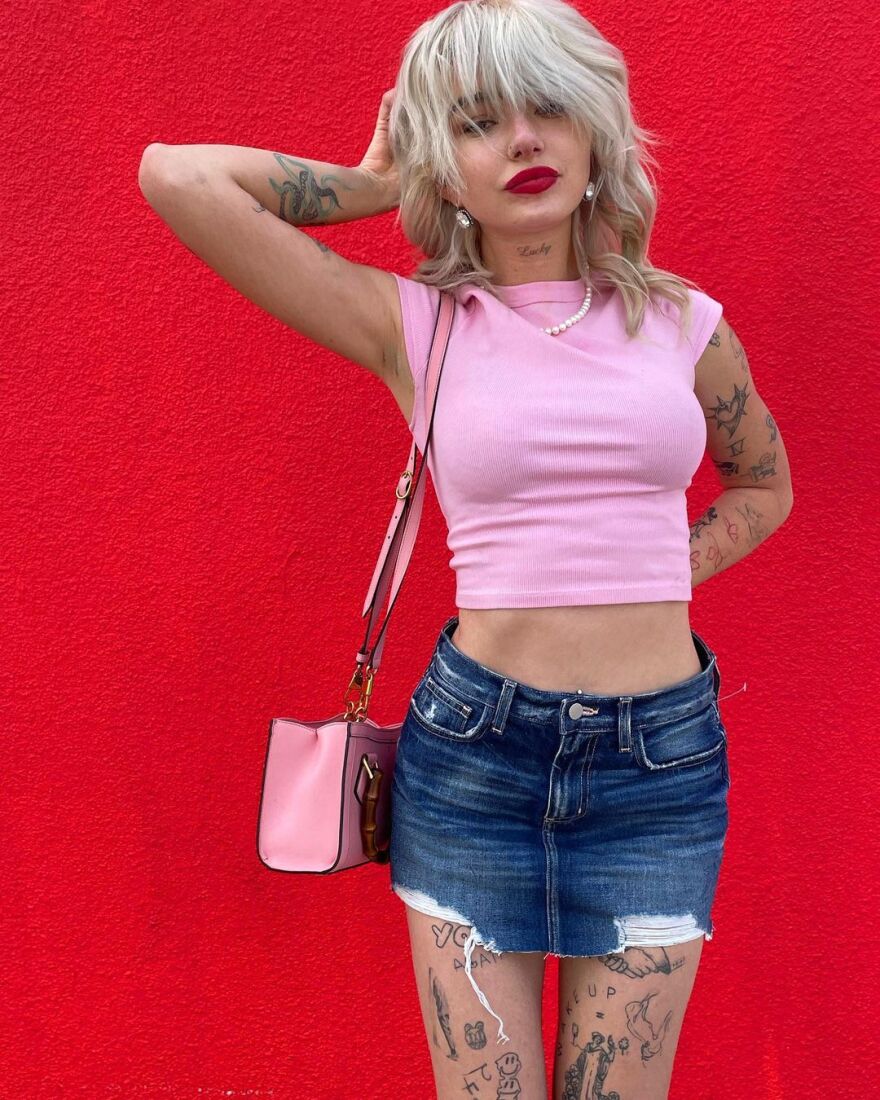 Slash: Η θετή κόρη του άφησε σημειώματα για την οικογένειά της πριν αυτοκτονήσει