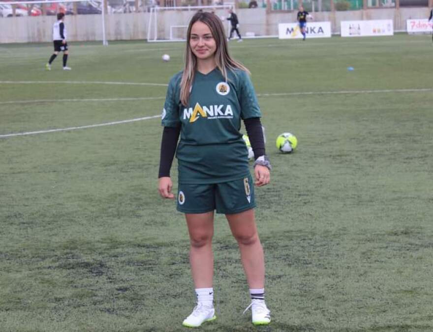 Αγγελική Παντερή: Ποια είναι η πρώτη Ελληνίδα ποδοσφαιρίστρια που θα δοκιμαστεί από τη Μπαρτσελόνα