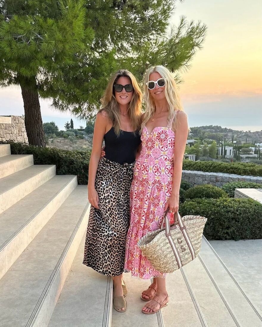 Ξανά στην Ελλάδα για διακοπές η Κλόντια Σίφερ - Αυτή τη φορά «εξερεύνησε» την Κορώνη 