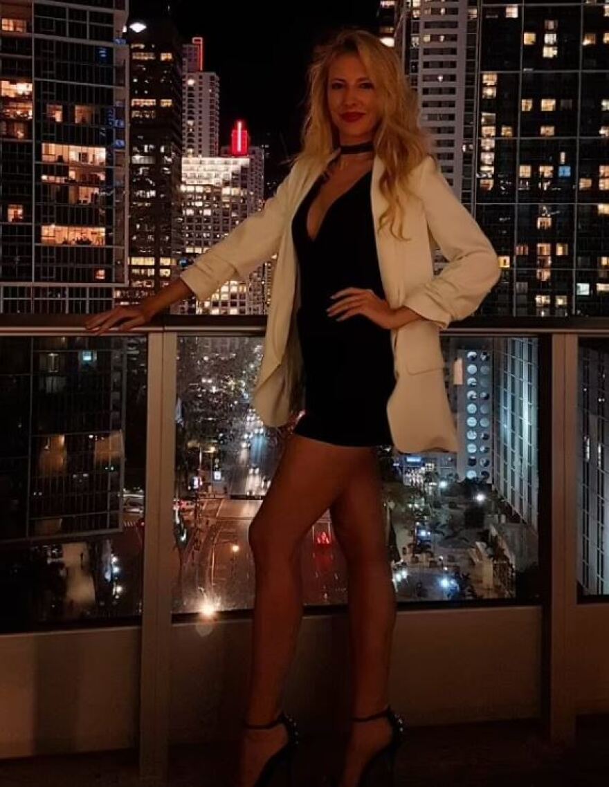 Φρίκη στην Ελβετία: Επιχειρηματίας στραγγάλισε και πολτοποίησε τη σύζυγό του - Ήταν μοντέλο και μητέρα δύο παιδιών