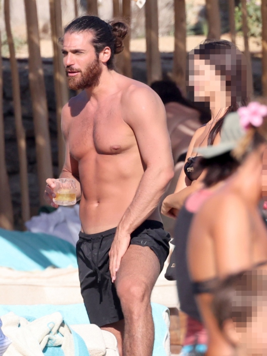 Τζαν Γιαμάν: Οι φωτογραφίες του Τούρκου πρωταγωνιστή από τη Μύκονο