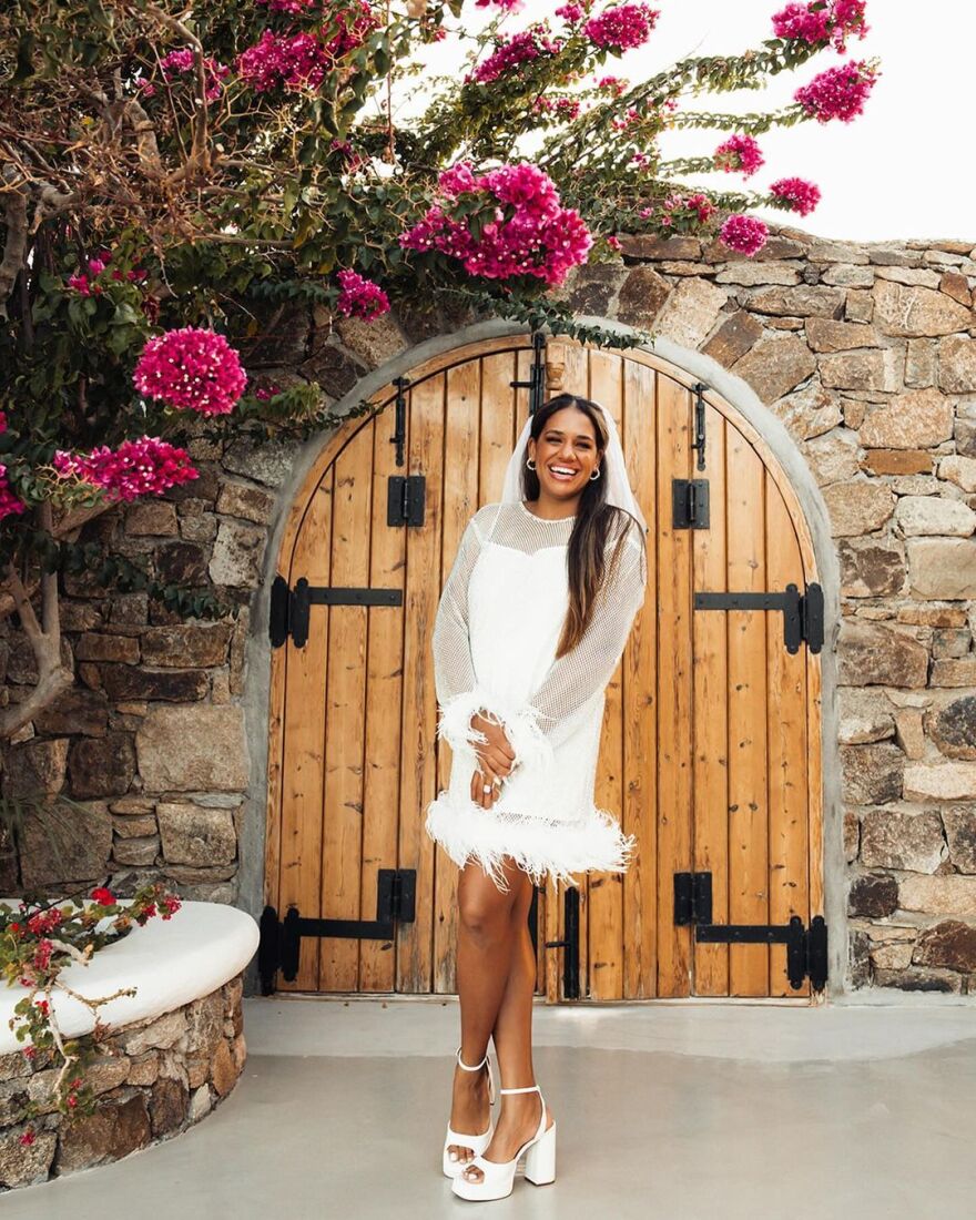 Μαράια Αντετοκούνμπο: Ανέβασε φωτογραφίες από το φόρεμα που έβαλε στο bachelorette πάρτι της