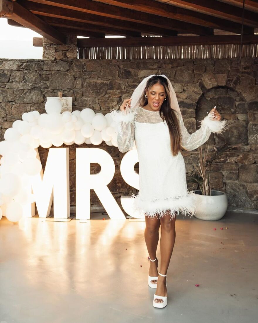 Μαράια Αντετοκούνμπο: Ανέβασε φωτογραφίες από το φόρεμα που έβαλε στο bachelorette πάρτι της