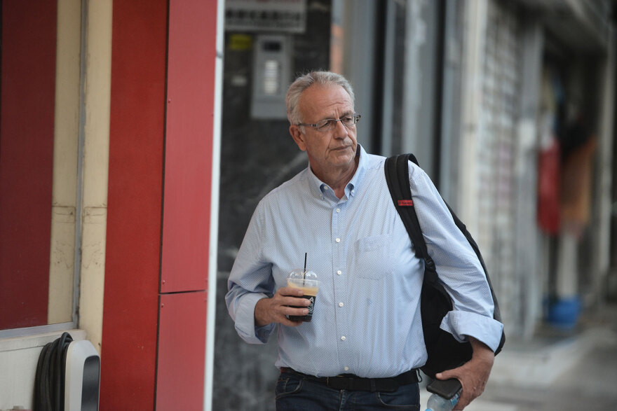 ΣΥΡΙΖΑ: Ο Κασσελάκης μιλά για προβοκάτσιες, συνιστά ψυχραιμία και δηλώνει «παρών»