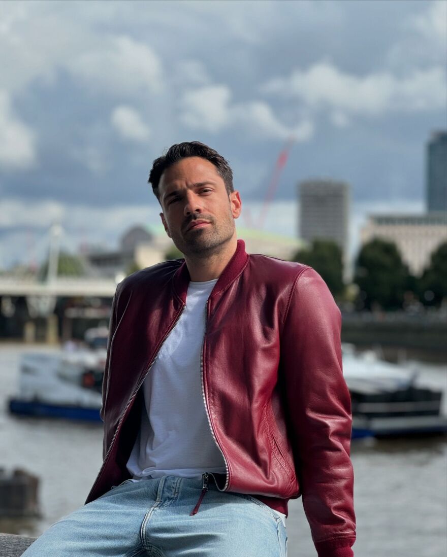 Κωνσταντίνος Αργυρός: Η βόλτα στο Λονδίνο πριν τη συναυλία του