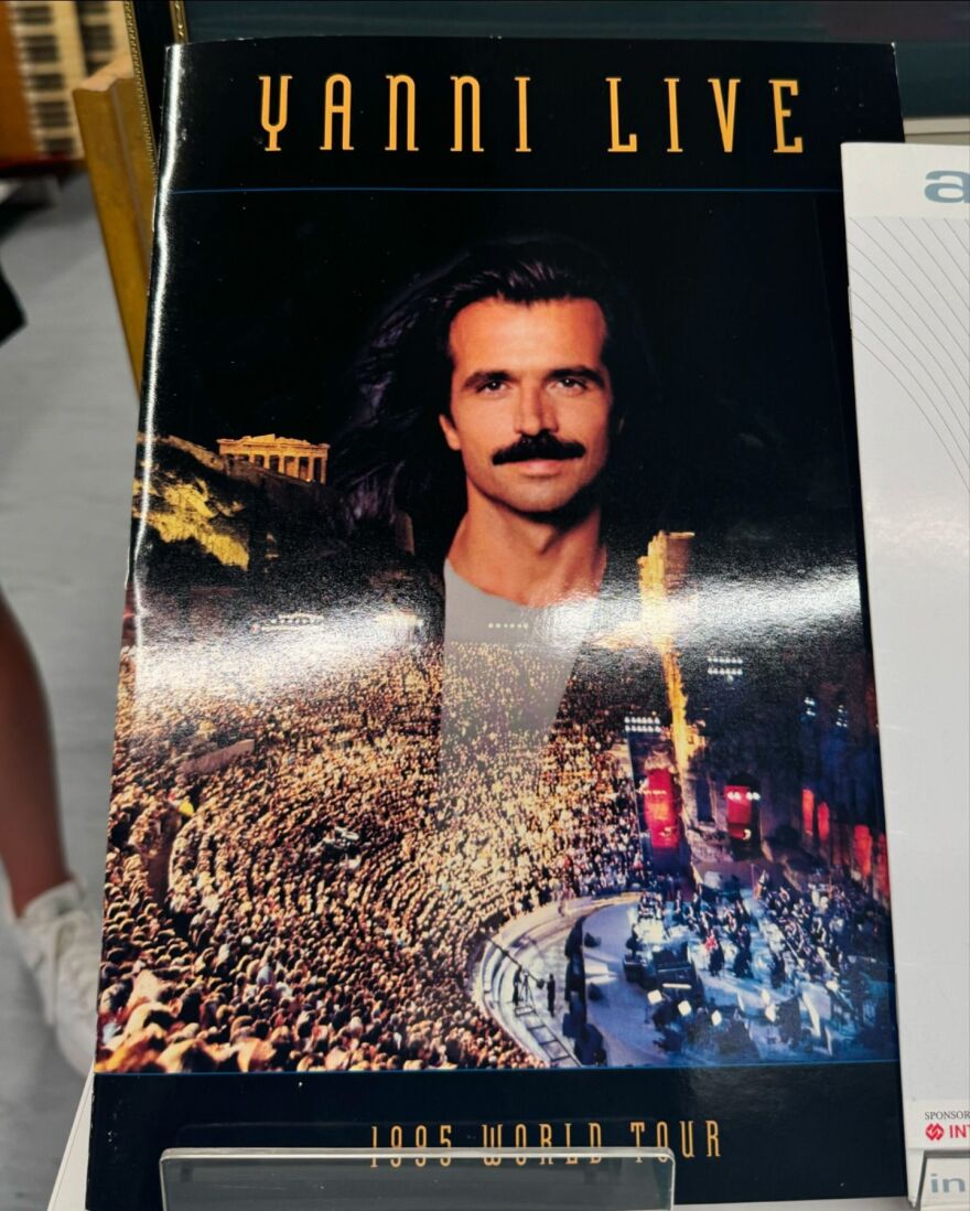 Κωνσταντίνος Αργυρός: Η βόλτα στο Λονδίνο πριν τη συναυλία του