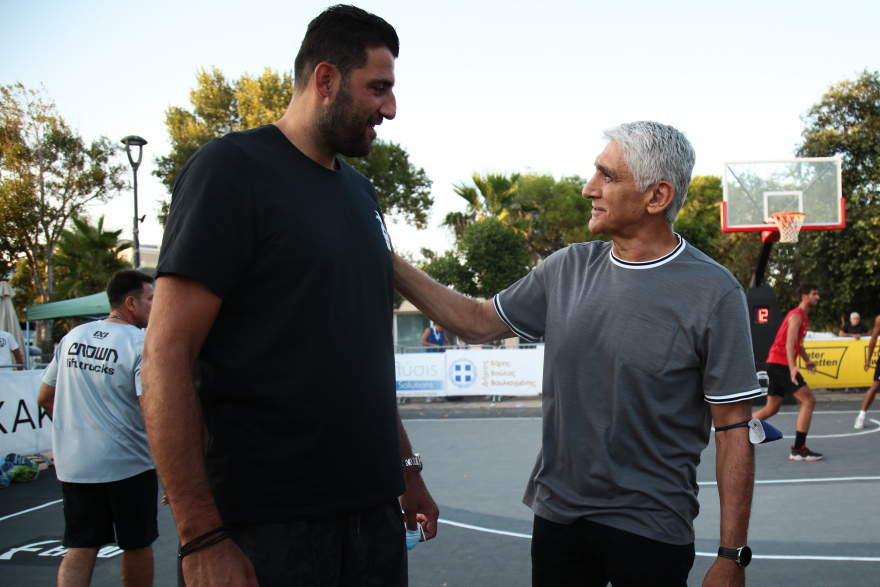 Μπουρούσης για τις εκλογές της ΕΟΚ: Πρέπει όλοι μαζί να τραβήξουμε το μπάσκετ ψηλότερα από εκεί που είναι τώρα 