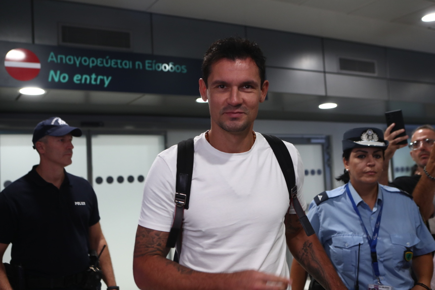 ΠΑΟΚ: Έφτασε στη Θεσσαλονίκη για τους πρωταθλητές ο Λόβρεν - Βίντεο, φωτογραφίες