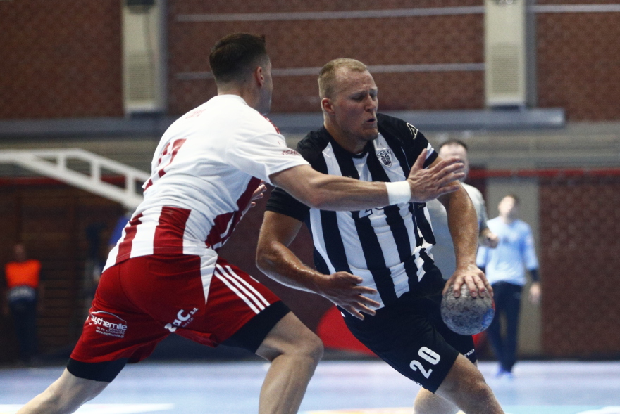 Χάντμπολ: Κατέκτησε το Σούπερ Καπ ο Ολυμπιακός, 32-25 τον ΠΑΟΚ - Ξεπέρασαν την Μπαρτσελόνα σε τίτλους οι Πειραιώτες 