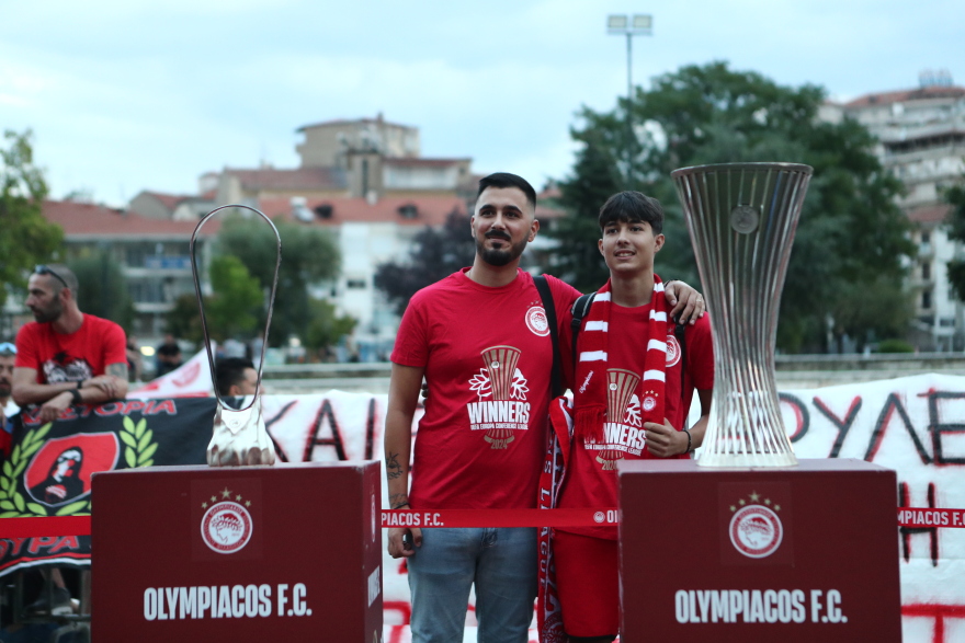 Ολυμπιακός: Θερμή υποδοχή για τα ευρωπαϊκά τρόπαια σε Μακεδονία και Θράκη - Βίντεο, φωτογραφίες 