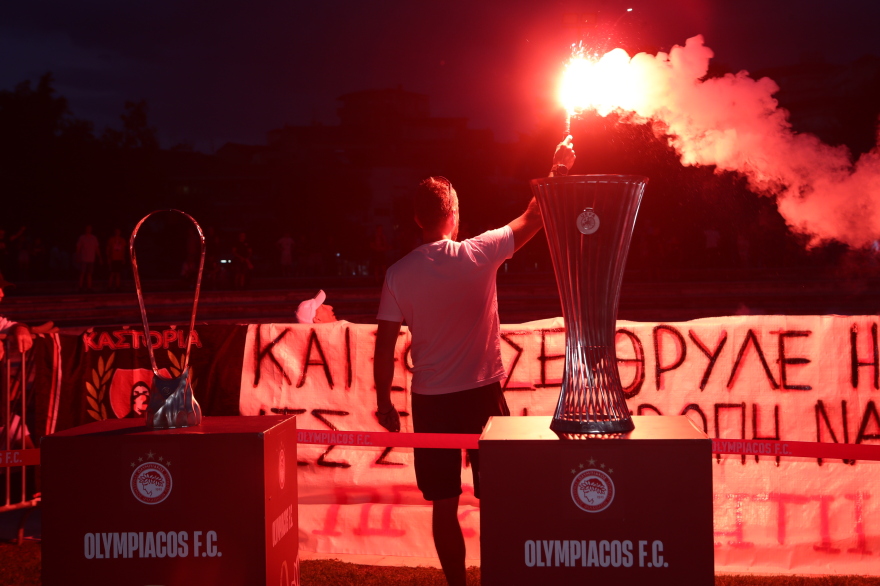 Ολυμπιακός: Θερμή υποδοχή για τα ευρωπαϊκά τρόπαια σε Μακεδονία και Θράκη - Βίντεο, φωτογραφίες 