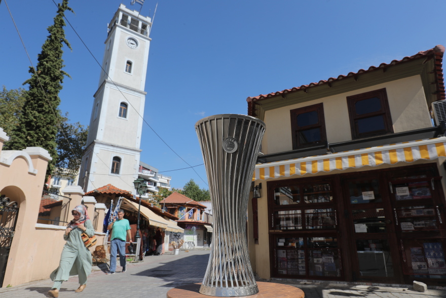 Ολυμπιακός: Θερμή υποδοχή για τα ευρωπαϊκά τρόπαια σε Μακεδονία και Θράκη - Βίντεο, φωτογραφίες 