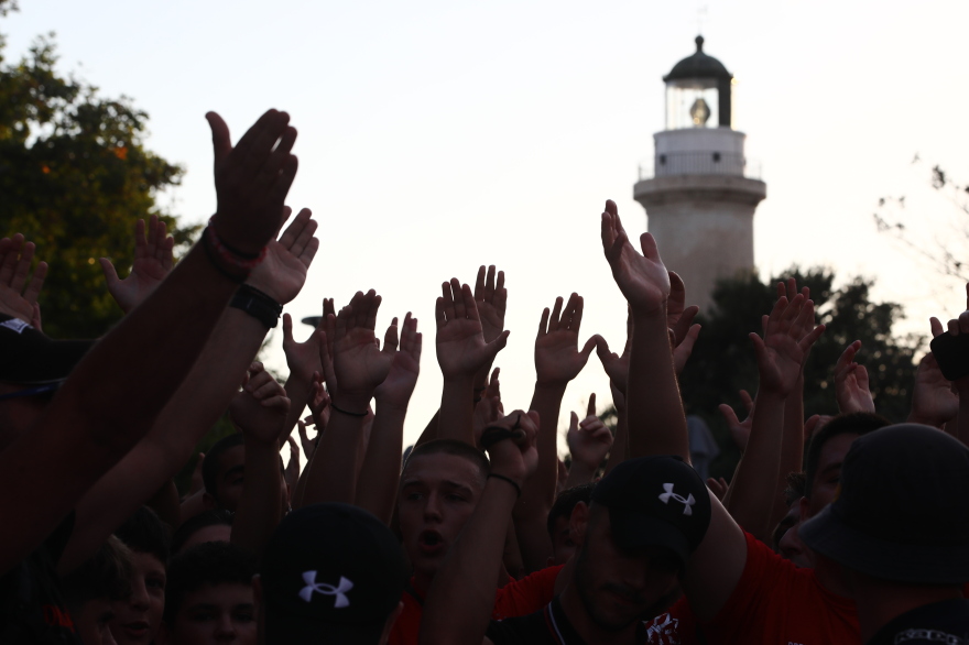 Ολυμπιακός: Θερμή υποδοχή για τα ευρωπαϊκά τρόπαια σε Μακεδονία και Θράκη - Βίντεο, φωτογραφίες 