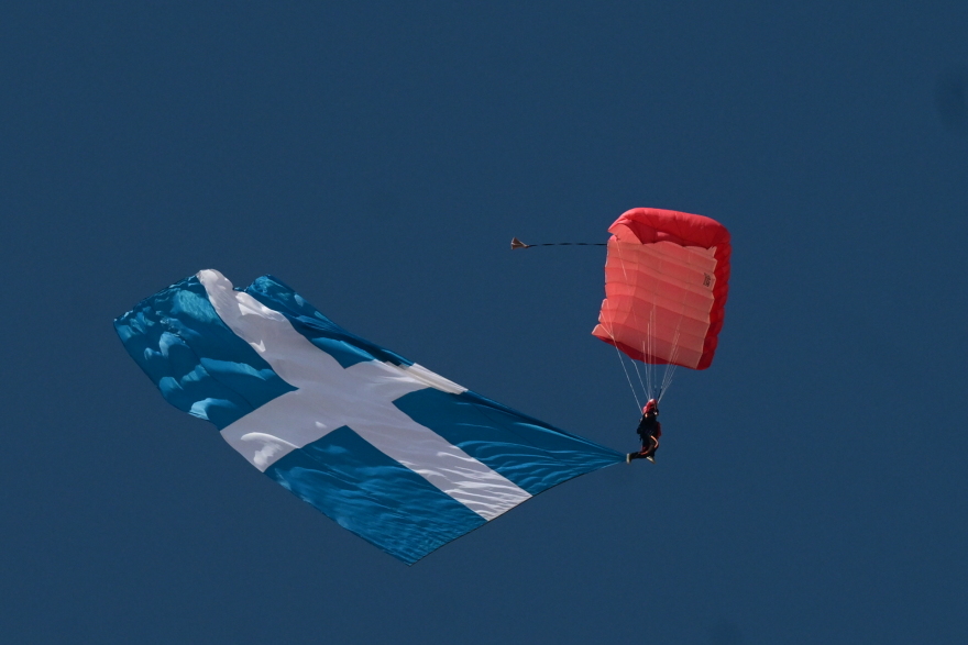 Η αερομαχία Rafale vs F-16 έκλεψε την παράσταση στην πρώτη ημέρα του Athens Flying Week - Δείτε φωτογραφίες 