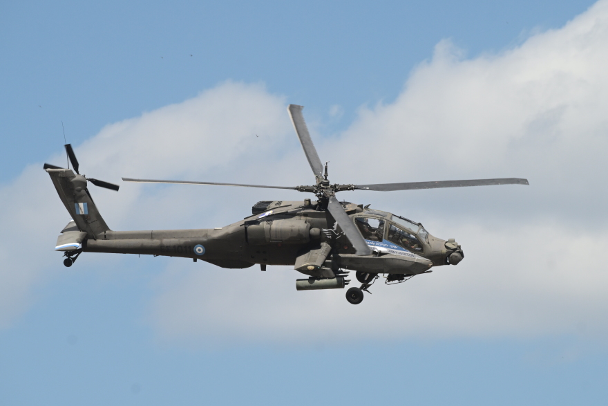 Η αερομαχία Rafale vs F-16 έκλεψε την παράσταση στην πρώτη ημέρα του Athens Flying Week - Δείτε φωτογραφίες 