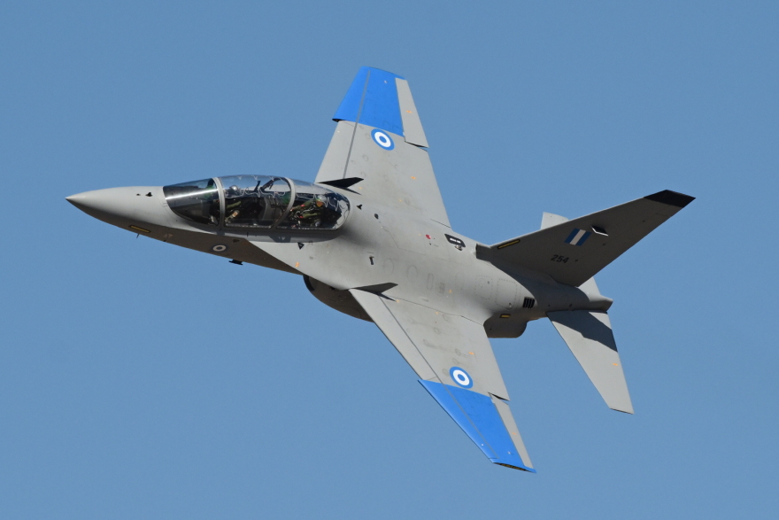 Η αερομαχία Rafale vs F-16 έκλεψε την παράσταση στην πρώτη ημέρα του Athens Flying Week - Δείτε φωτογραφίες 