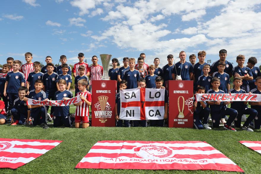 Ολυμπιακός: Θερμή υποδοχή για τα ευρωπαϊκά τρόπαια σε Μακεδονία και Θράκη - Βίντεο, φωτογραφίες 