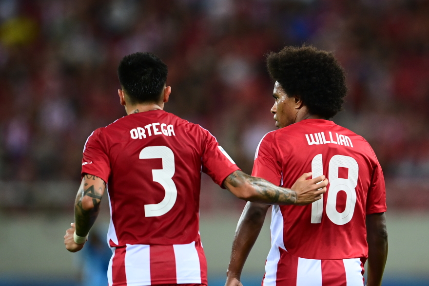 Super League 1: Γκέλα για τον Ολυμπιακό, 0-0 με τον Παναιτωλικό στο Καραϊσκάκη - Δείτε βίντεο 