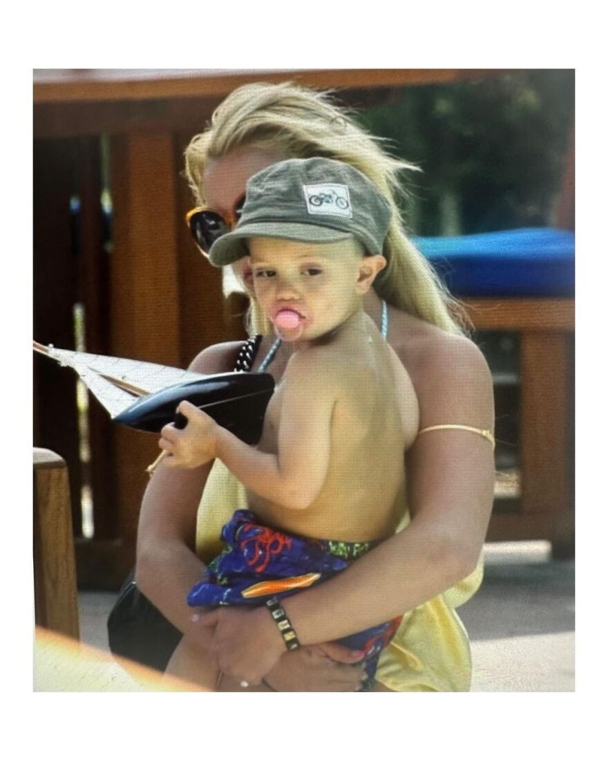 Μπρίτνεϊ Σπίαρς: Οι ευχές στους γιους της για τα γενέθλιά τους 