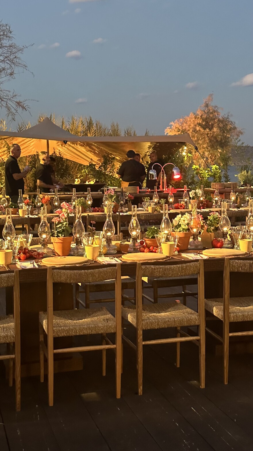 Ναόμι Κάμπελ: Το πάρτι της «μαύρης γαζέλας» στην Αθηναϊκή Ριβιέρα