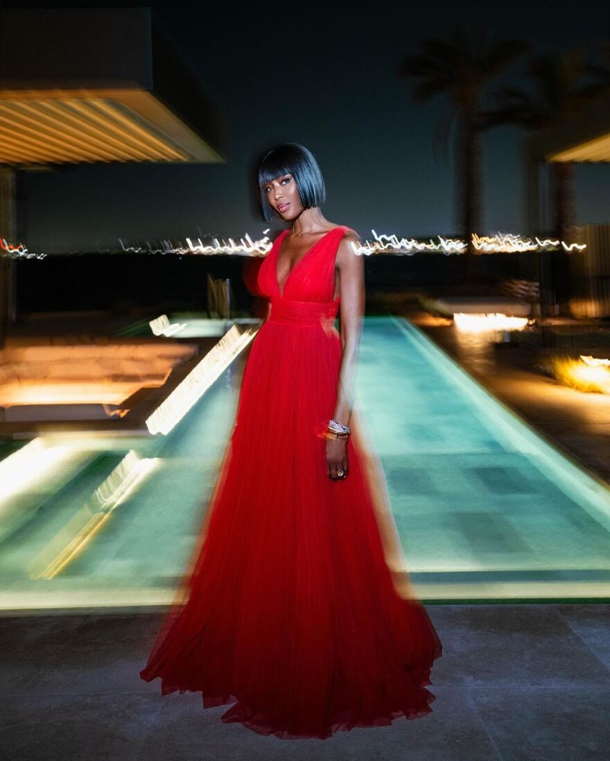 Ναόμι Κάμπελ: Το πάρτι της «μαύρης γαζέλας» στην Αθηναϊκή Ριβιέρα