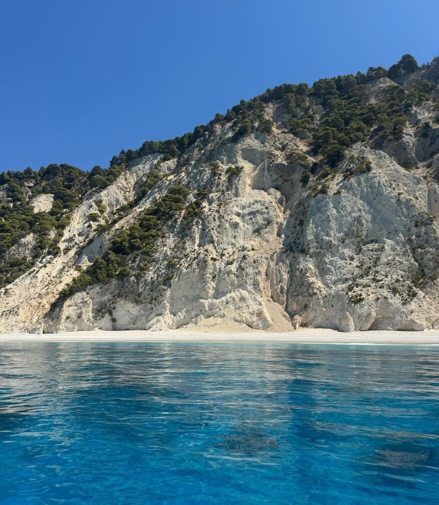 Βάλια Χατζηθεοδώρου: Οι φωτογραφίες από τις διακοπές της - Μέχρι το επόμενο καλοκαίρι, γράφει