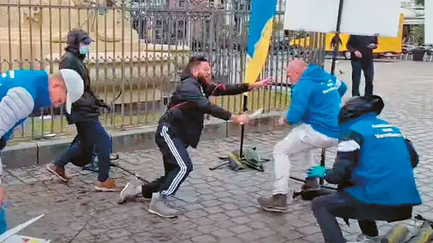 Μεταναστευτικό: Η κωλοτούμπα Σολτς κλονίζει τις συμμαχίες στην Ευρώπη και καταργεί τη Συνθήκη Σένγκεν