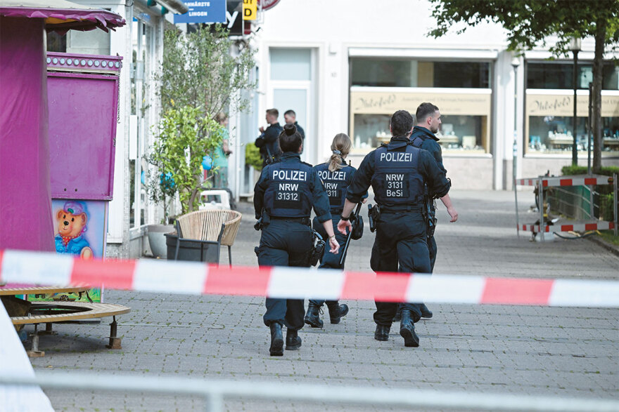 Μεταναστευτικό: Η κωλοτούμπα Σολτς κλονίζει τις συμμαχίες στην Ευρώπη και καταργεί τη Συνθήκη Σένγκεν